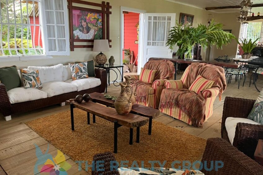 Family-friendly living room with cozy furnishings and inviting decor