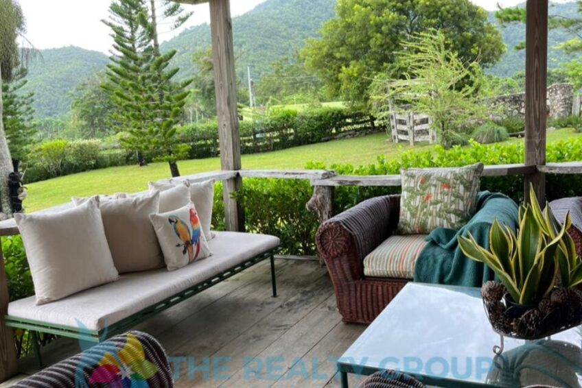 Relaxing outdoor terrace, ideal for enjoying morning coffee or evening sunsets