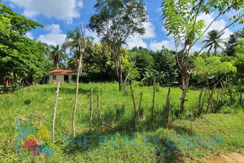 Nice flat lot 1000 m2, Sosúa, Dominican Republic