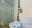 bathroom belonging by the separate bedroom