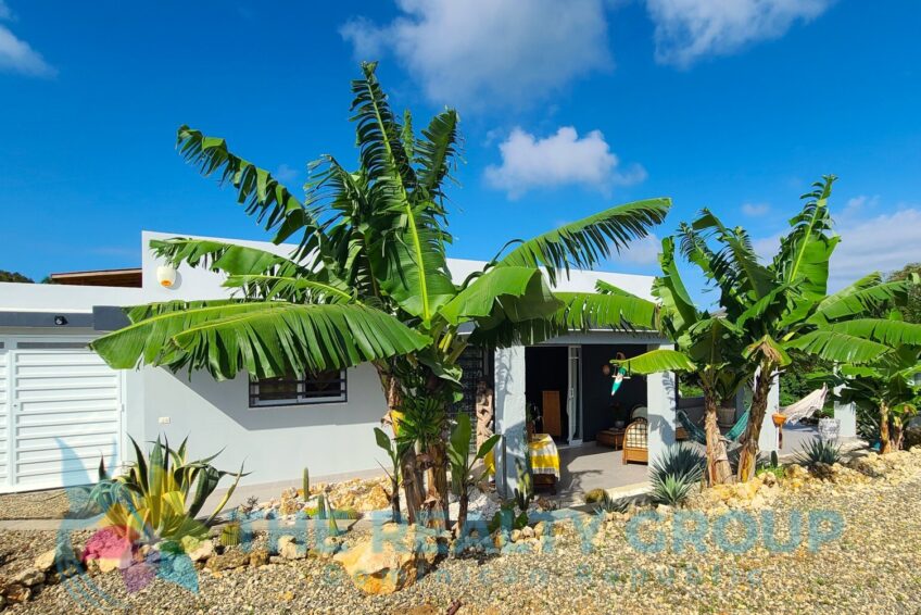 . Discover luxury living in La Mulata, Sosúa with this stunning 2-bedroom villa from TheRealtyGroupDominicanRepublic