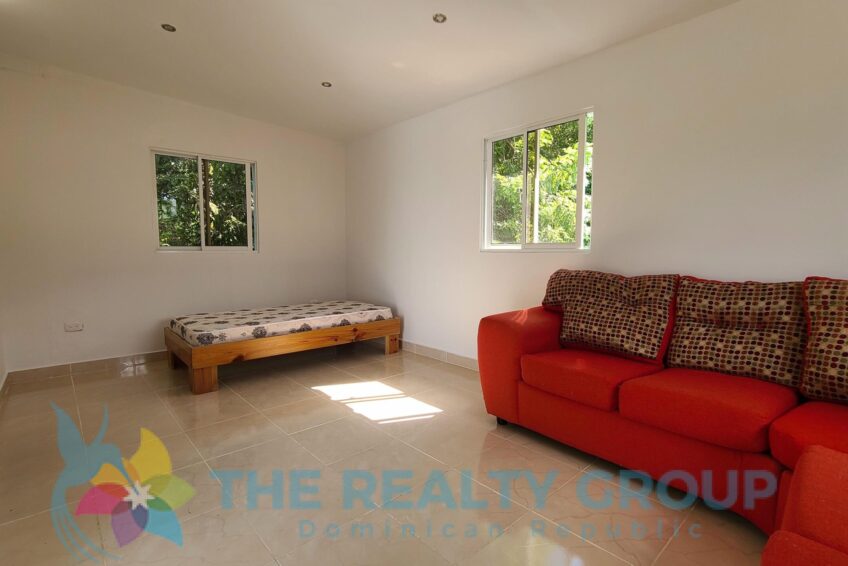 Bright studio with private terrace above garage at a beautiful villa with apartment and studio in Sosúa