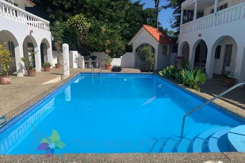 Studio apartment in La Mulata. Karibik complex swimming pool and terrace area