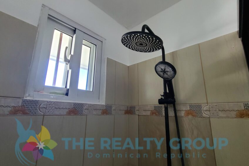 Caribbean villa Playa Chiquita Bathroom in second bedroom with walk in closet